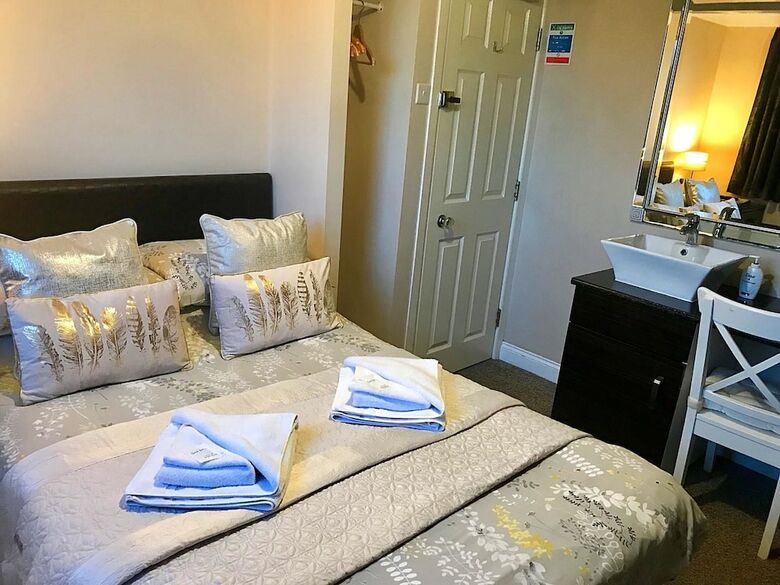 Hotel Braeside Guesthouse