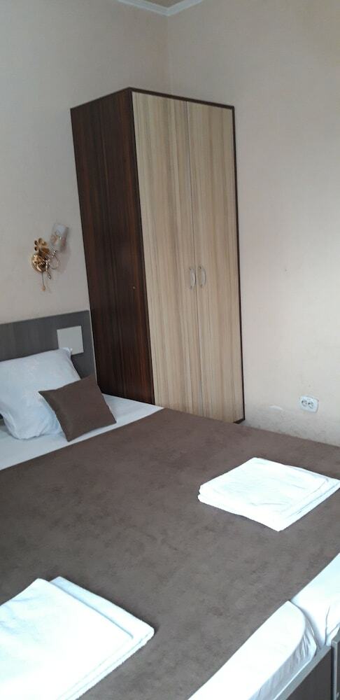 Hotel Guest House Lily