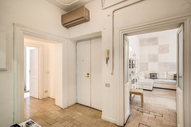 Colonna Suite Luxury - Via Del Corso Big Apartment