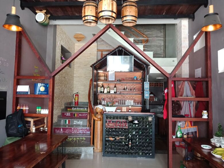 Hostal Europe Town Hostel & Bar - Adults Only