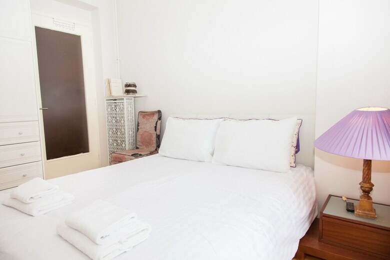 Apartamentos Classic Pied A Terre In Central Athens