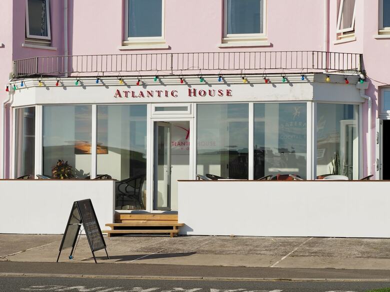 Atlantic House Hotel