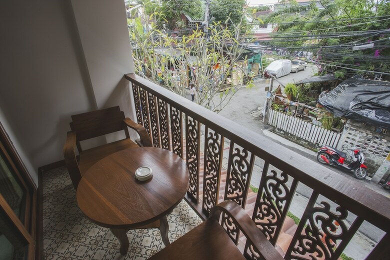 Chada Mantra Hotel