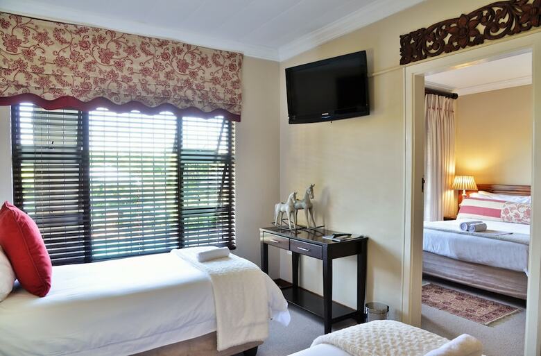 Hotel Stirling Manor Boutique Guest House