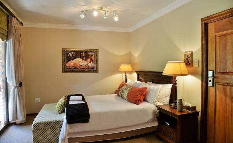 Hotel Stirling Manor Boutique Guest House