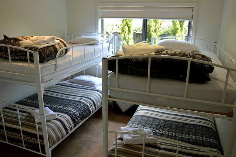 Villa The Track - Beautiful Townhouse In Bright