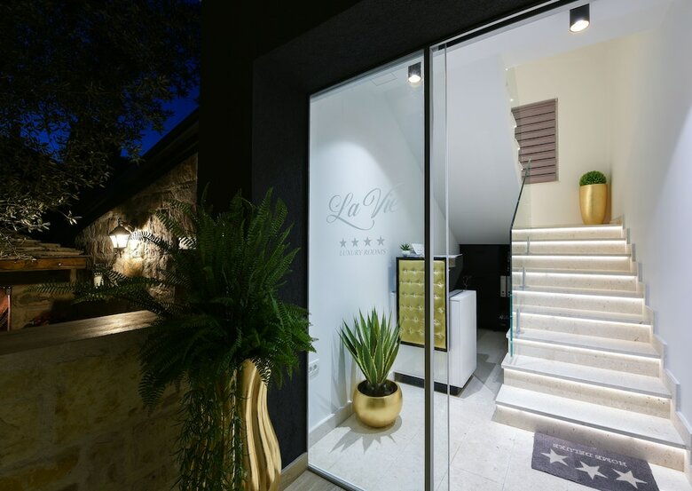 Hotel Luxury Rooms Lavie