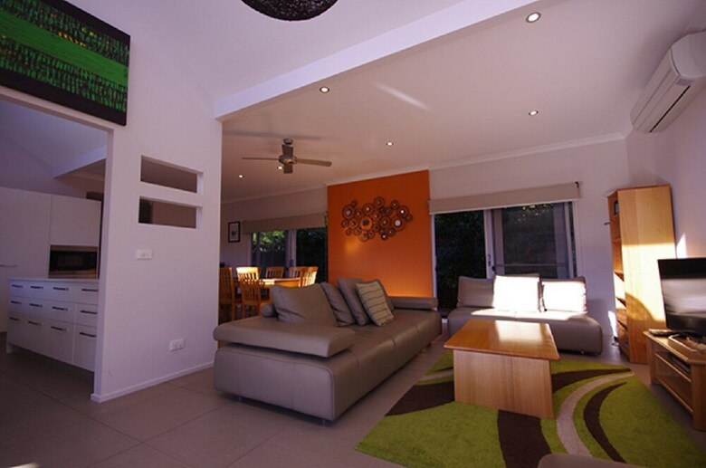 Cadence At Bright - Bike Friendly Accommodation