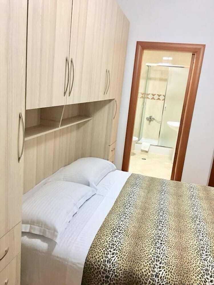 Hotel Rooms Dionis