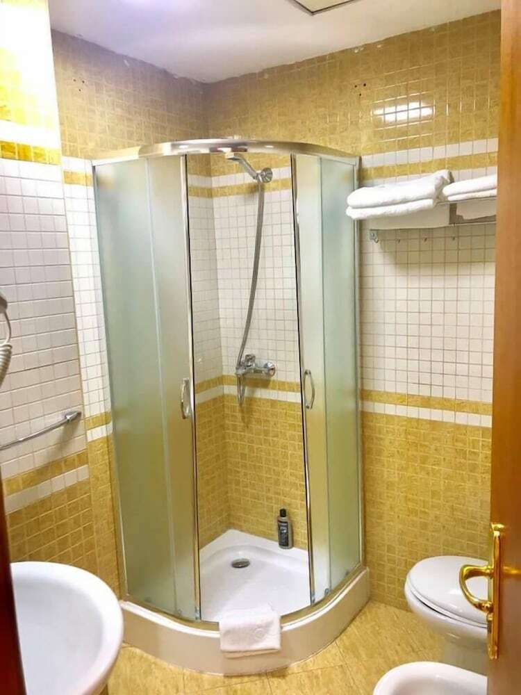 Hotel Rooms Dionis