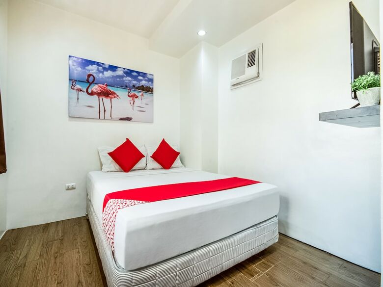 Hotel Oyo 443 Maria Cristina Arcade Suites