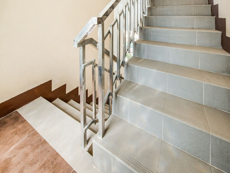 Hotel Oyo 443 Maria Cristina Arcade Suites