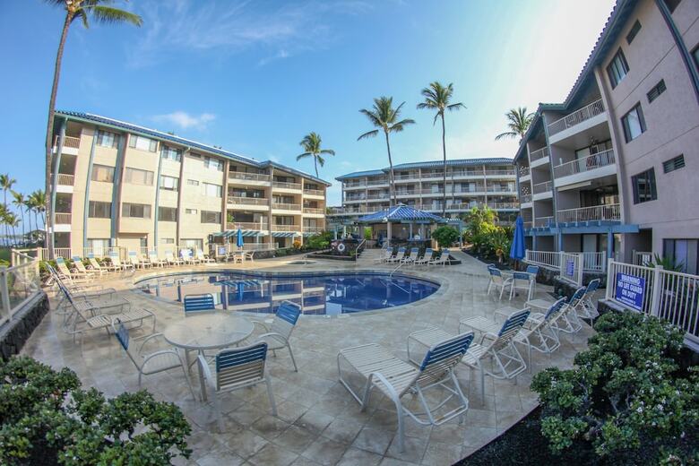 Kona Reef Resort