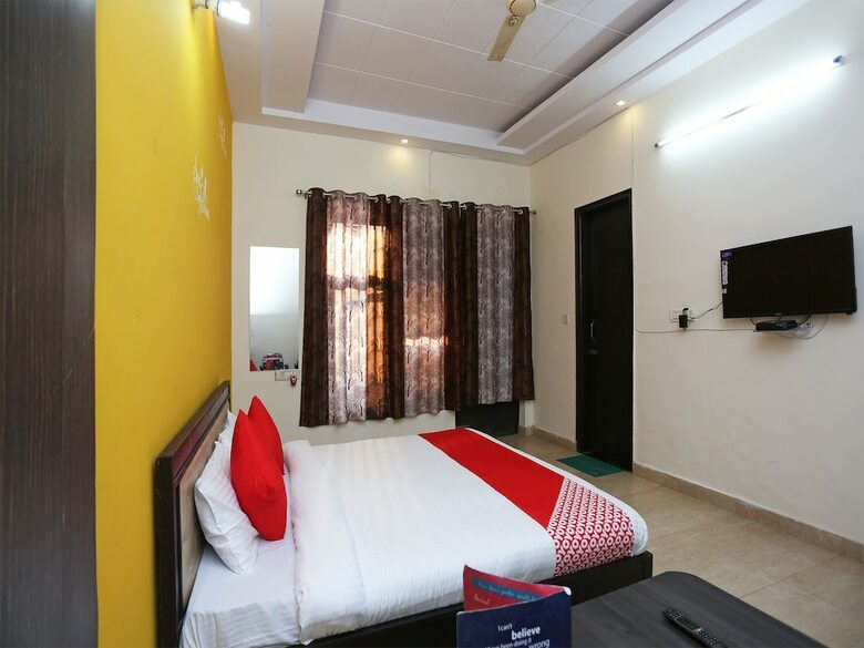 Hotel Oyo 19966 Angel Pink Residency