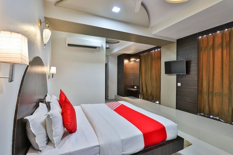 Oyo 7557 Hotel Shiv Kunj Exotica