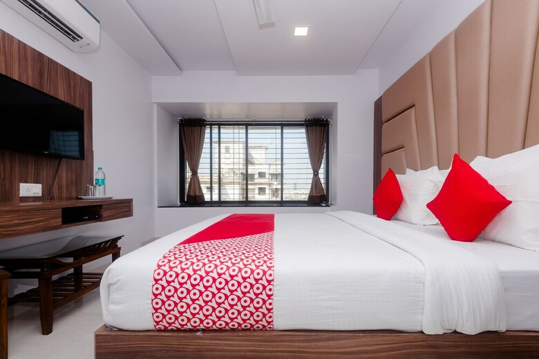 Hotel Oyo 15442 Mahalakshmi Suites