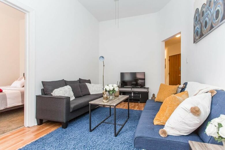 Apartamentos Live Like A Local - Downtown 3 Bdr Gem! Steps To L