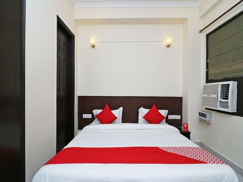 Hotel Oyo 15685 The Grace Room