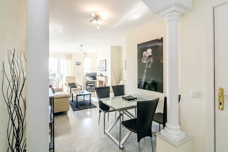 Saa-great 2 Bed Apt 10 Min Walk To Puerto Banus