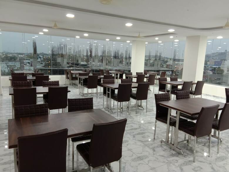 Hotel Karavali Residency