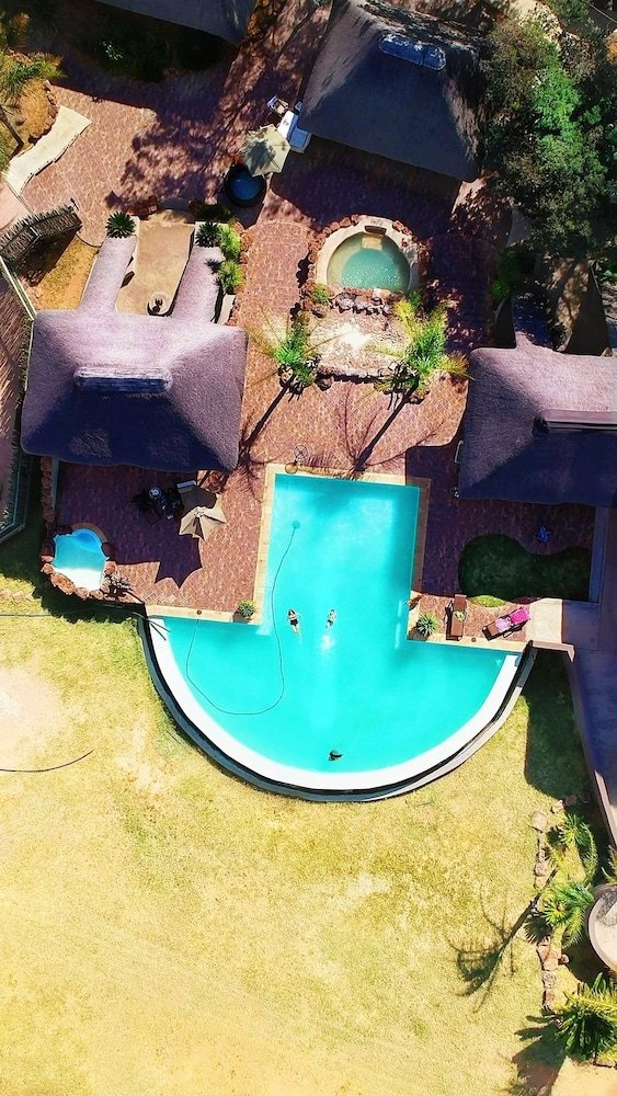 Posada African Explorer Private Game Lodge