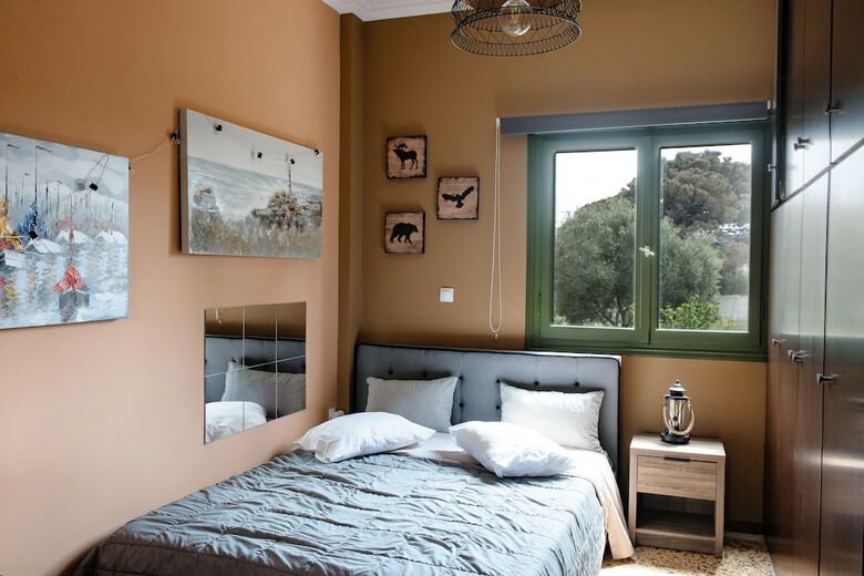 Peris Beach Villa Galaxy Near Athens Airport