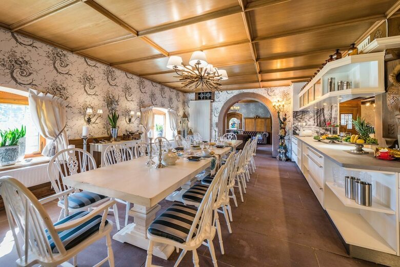Herrenhaus Im Hofgut B�renschl�ssle