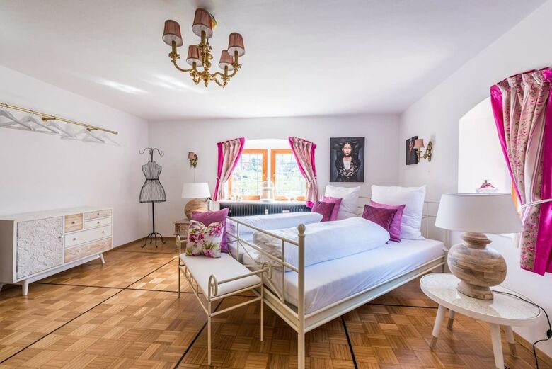 Herrenhaus Im Hofgut B�renschl�ssle