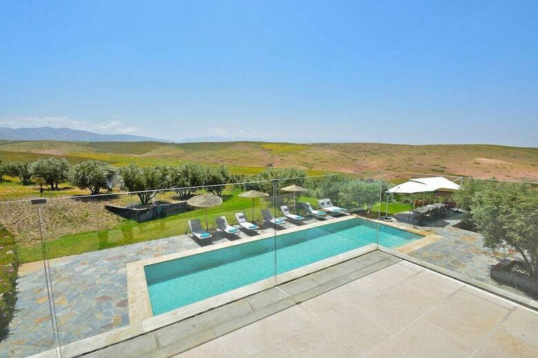 Villa Damyas