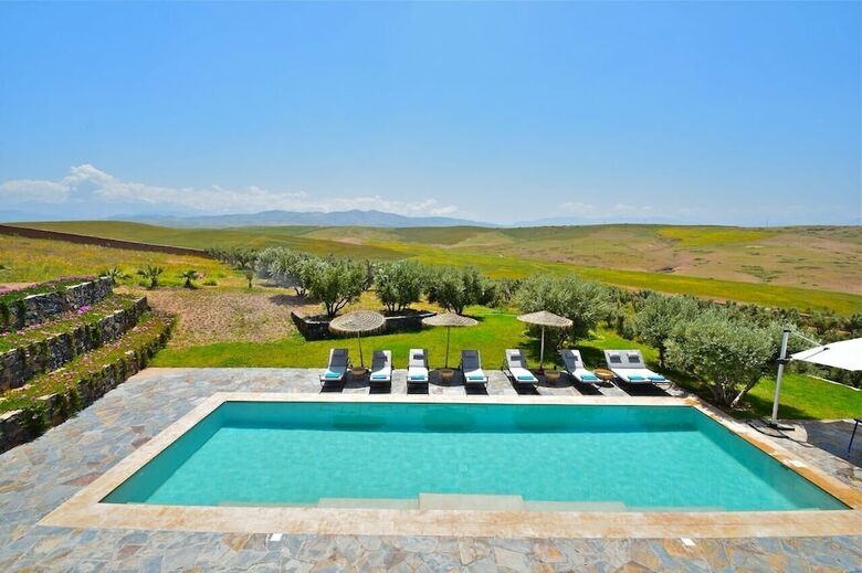 Villa Damyas