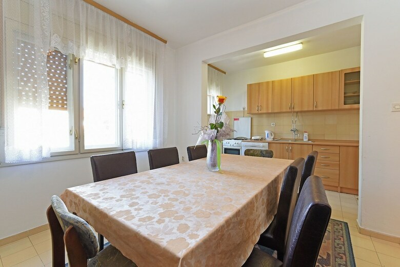 Apartment 74