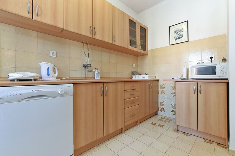Apartment 74