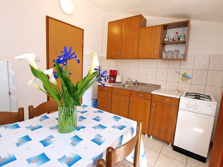 Apartment 50