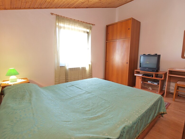 Apartment 50