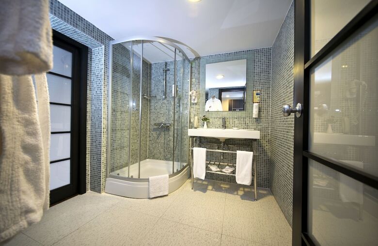 Limak Lara Deluxe Hotel & Resort
