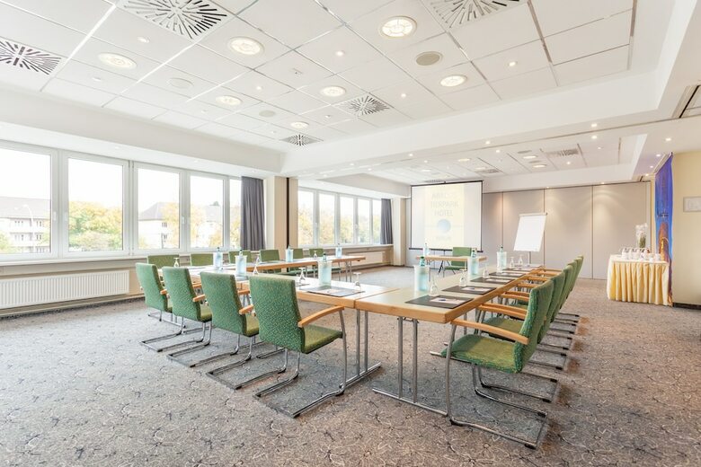 Hotel Abacus Tierpark