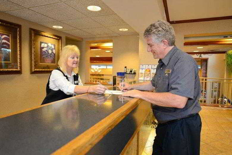 Hotel Best Western Plus Landing View Inn & Suites