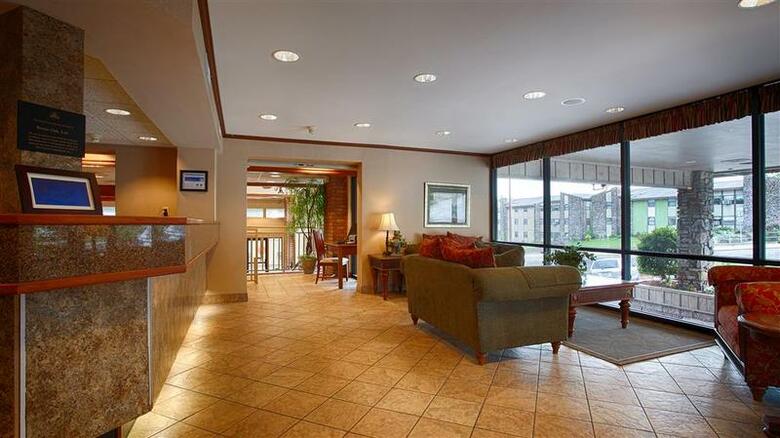 Hotel Best Western Plus Landing View Inn & Suites