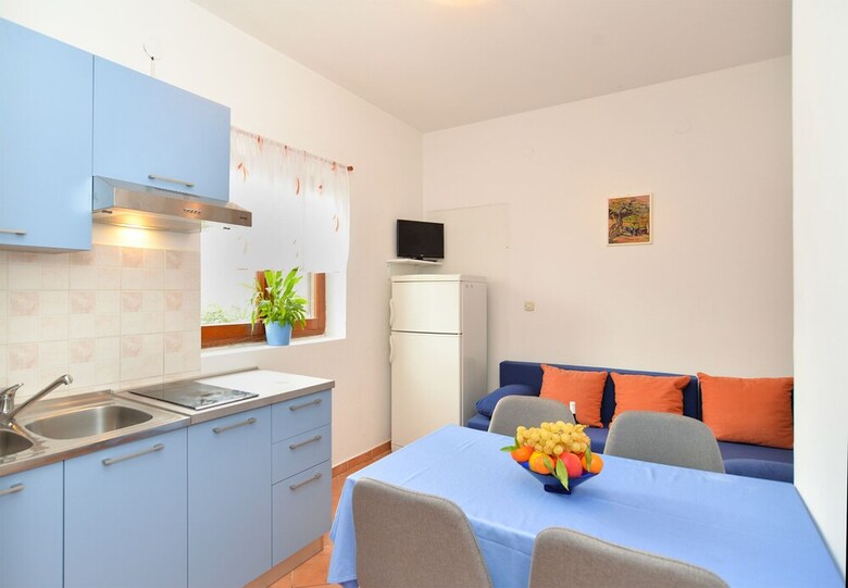 Apartment 365