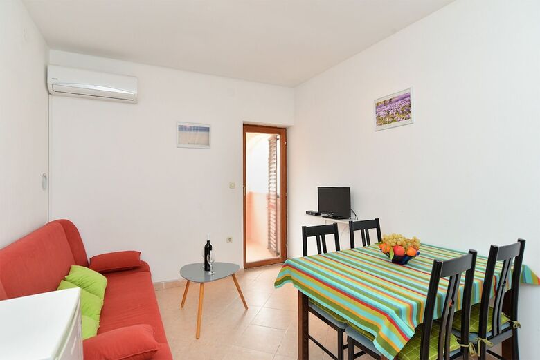 Apartment 365