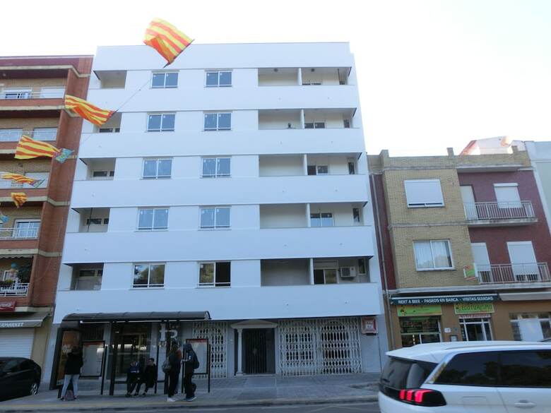 Hotel You & Co. Saler Beach Boutique