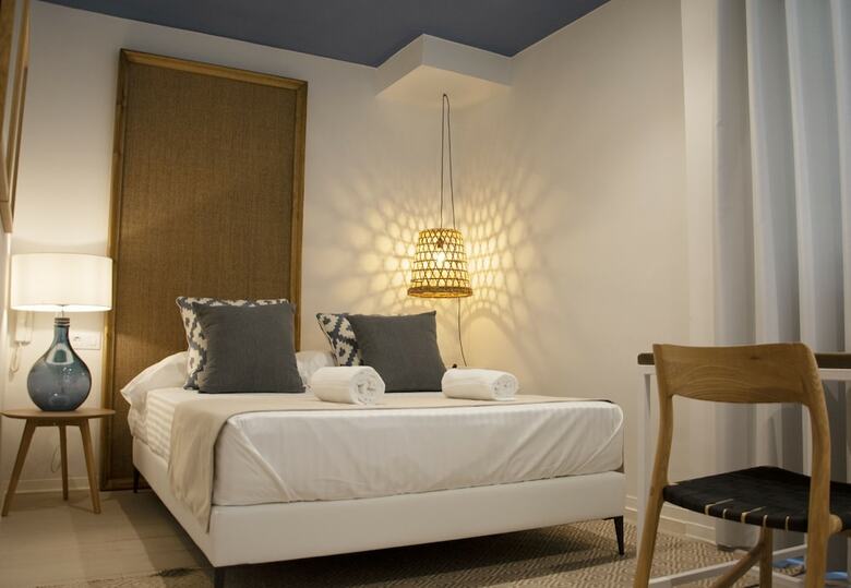 Hotel You & Co. Saler Beach Boutique