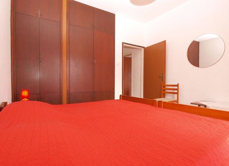 Apartment 847
