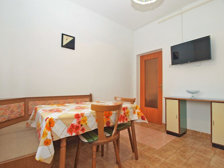 Apartment 847