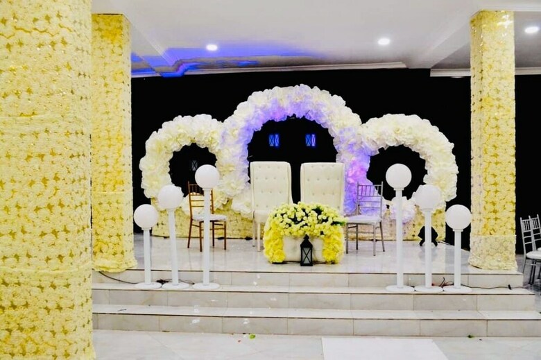 Hotel Limoh Suites