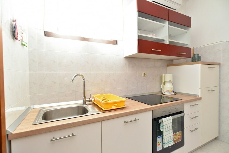 Apartment 1067