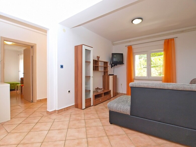 Apartment 1346