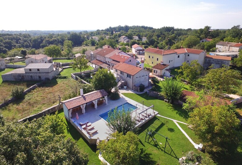 Villa 1240