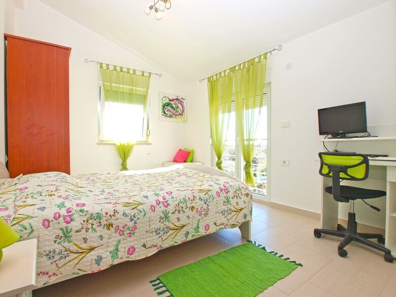 Apartment 1287