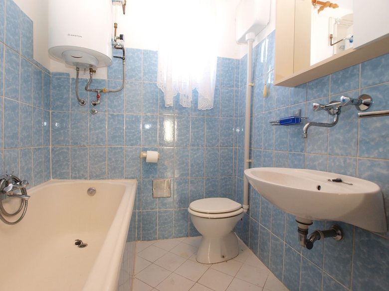Apartment 1539